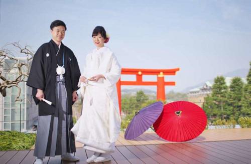 京都ロクシスイにて平安神宮鳥居をバックに和装前撮り｜滋賀前撮り人気店ブルースター